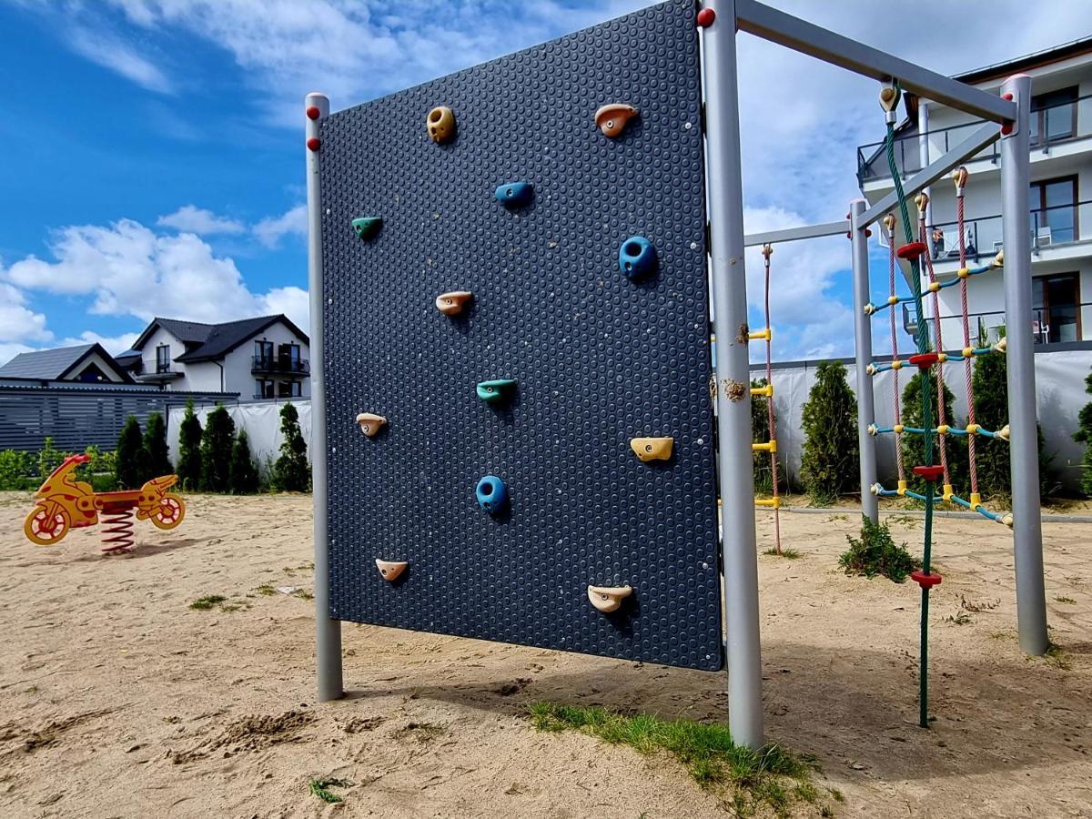 Apartamenty Przystanek Plaza サルビノボ エクステリア 写真