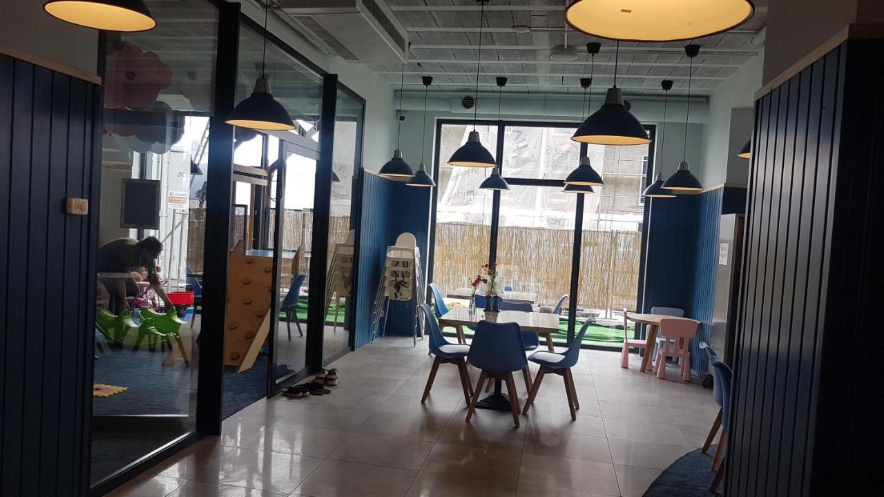 Apartamenty Przystanek Plaza サルビノボ エクステリア 写真